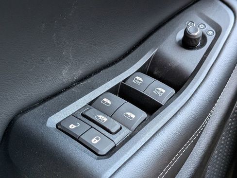 New 2026 Jeep Grand Cherokee L Laredo image 26