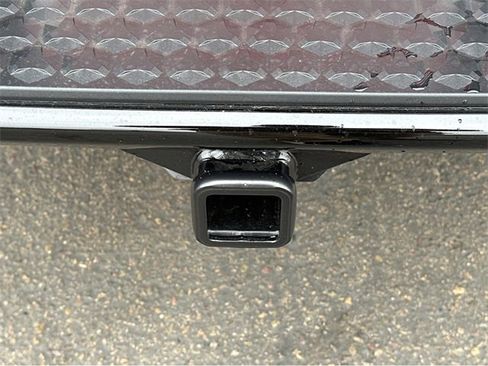 New 2025 GMC Canyon Elevation w/ Convenience Package image 32