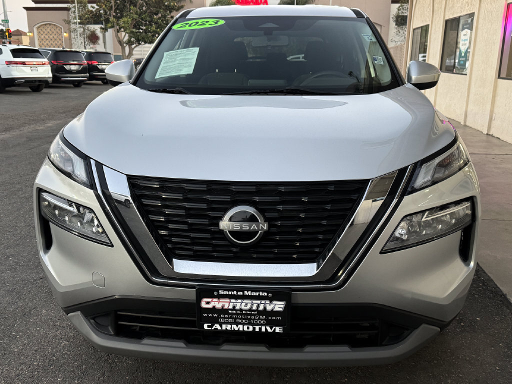 Used 2023 Nissan Rogue SV AWD/4WD image 9