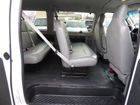 Used 2013 Ford E-350 and Econoline 350 XL w/ PWR Windows & Locks Group image 25