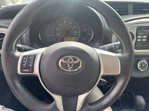 Used 2012 Toyota Yaris LE FWD image 14