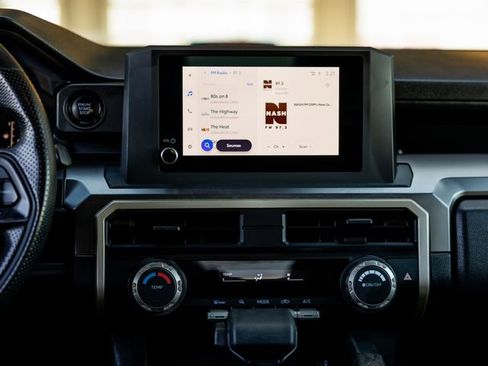 Certified 2024 Toyota Tacoma SR5 image 18