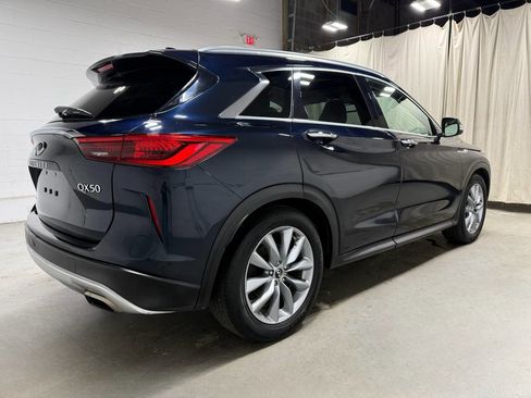 Used 2019 INFINITI QX50 Luxe w/ Navigation Package image 4