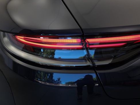 Used 2023 Porsche Panamera Turbo S image 29