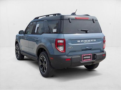 New 2025 Ford Bronco Sport Outer Banks image 8