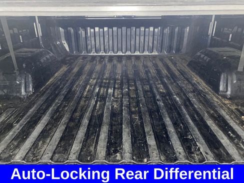 Used 2022 Chevrolet Silverado 1500 RST image 24