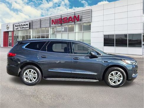 Used 2021 Buick Enclave Essence w/ Sound and Sites Package image 8
