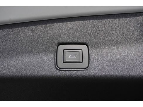 New 2025 Chevrolet Blazer LT w/ Driver Confidence Package image 17