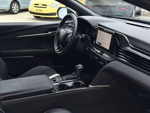 Certified 2025 Toyota Camry SE image 11