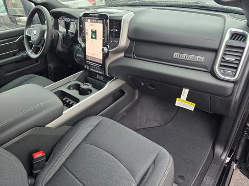 New 2026 RAM 3500 Big Horn AWD/4WD image 15