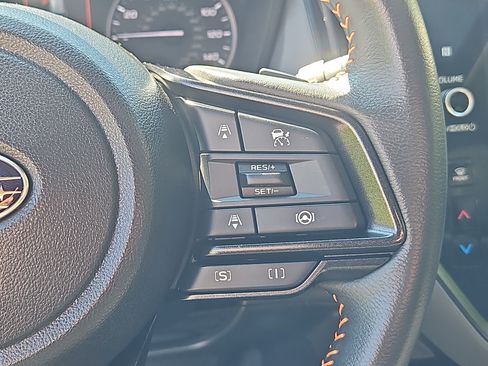 Certified 2024 Subaru Crosstrek 2.5i Limited w/ Crosstrek Mirror Package AWD/4WD image 18
