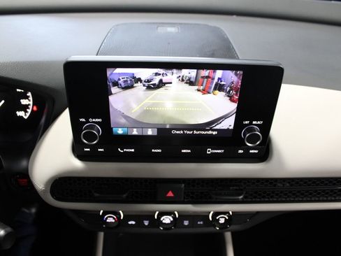 Certified 2025 Honda HR-V LX image 27