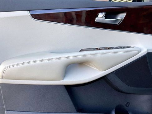 Used 2018 Kia Sorento EX w/ EX Advanced Touring Package image 15