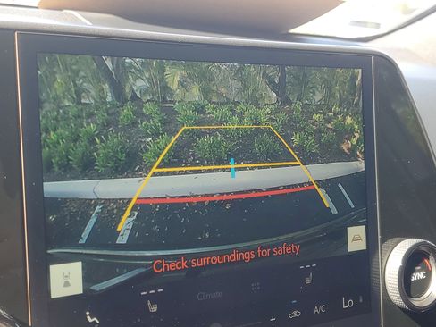 Used 2024 Lexus NX 250 FWD image 27