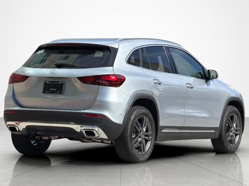 New 2026 Mercedes-Benz GLA 250 image 5