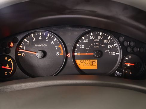 Used 2021 Nissan Frontier SV w/ Midnight Edition Floor Mats image 4