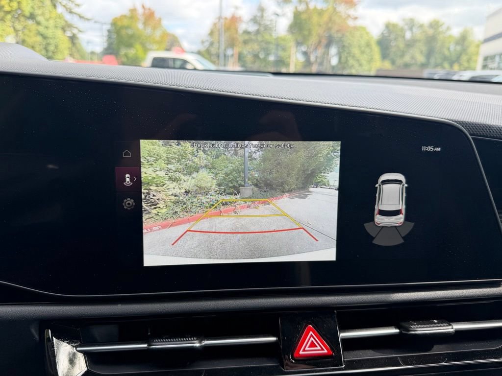 Certified 2025 Kia Niro EX w/ EX Cold Weather Package FWD image 17