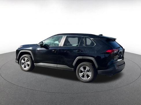 Used 2025 Toyota RAV4 XLE image 10