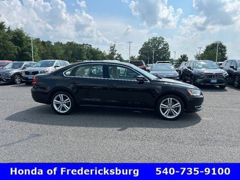 Used 2015 Volkswagen Passat TDI SE FWD image 6