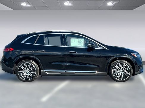 Used 2026 Mercedes-Benz EQE 320 4MATIC SUV image 7