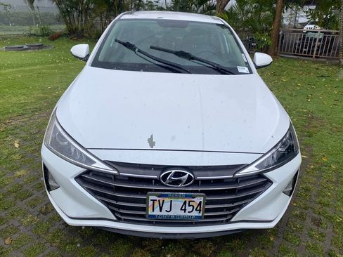 Used 2019 Hyundai Elantra SE image 20