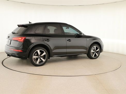 Certified 2022 Audi Q5 2.0T Prestige image 7