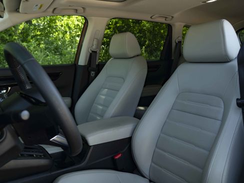 Used 2024 Honda CR-V EX-L image 17