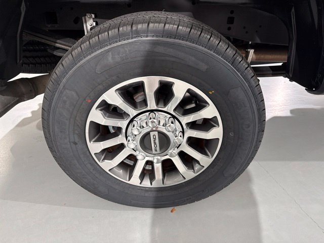 Used 2022 Ford F250 Lariat w/ Lariat Ultimate Package AWD/4WD image 9