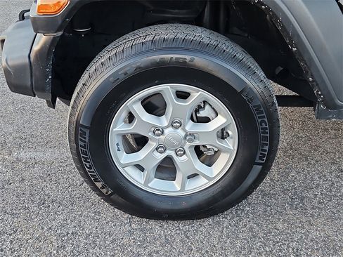 Used 2021 Jeep Wrangler Unlimited Sport image 7