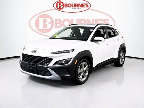 Used 2023 Hyundai Kona SEL w/ Convenience Package AWD/4WD image 6