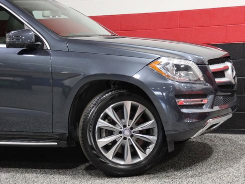 Used 2013 Mercedes-Benz GL 450 4MATIC image 3