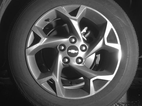 Used 2025 Chevrolet Trax LT image 14