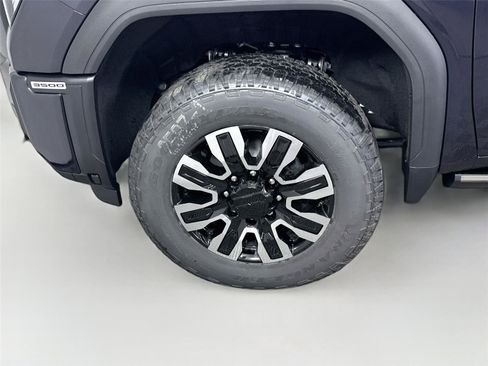 New 2026 GMC Sierra 3500 Denali Ultimate AWD/4WD image 26