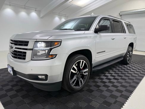 Used 2019 Chevrolet Suburban Premier AWD/4WD image 3