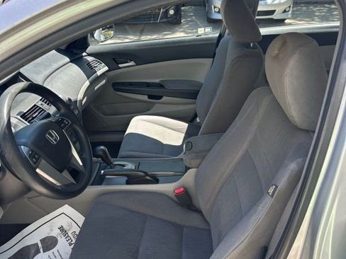 Used 2012 Honda Accord LX image 9