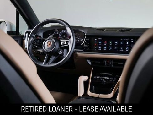 Certified 2025 Porsche Cayenne image 17