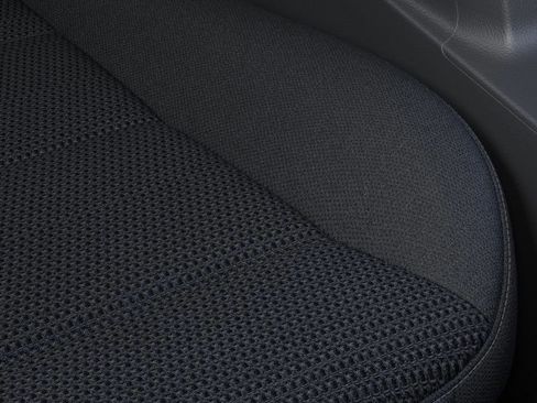 New 2025 GMC Canyon Elevation w/ Convenience Package image 21