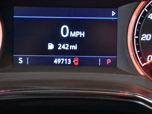 Used 2023 Chevrolet TrailBlazer RS w/ Sun and Liftgate Package image 37