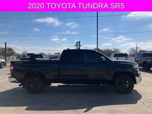 Used 2020 Toyota Tundra SR5 w/ SR5 Upgrade Package image 8