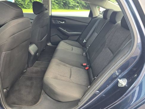 Used 2024 Honda Accord EX image 11