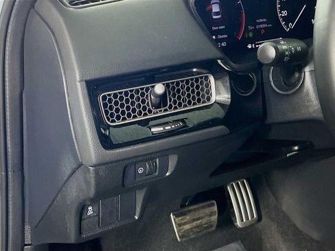 Used 2025 Honda Civic Sport image 10