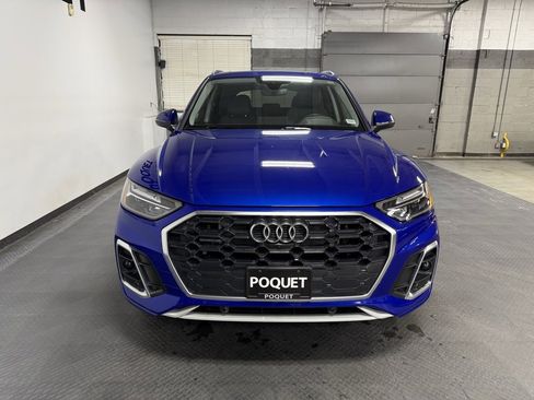 Used 2024 Audi Q5 e Premium Plus w/ Premium Plus Package image 3