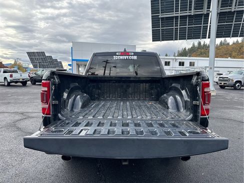 Used 2023 RAM 1500 Limited image 13