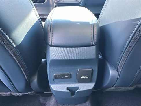 New 2025 Ford Maverick Lariat w/ 4K Tow Package image 25