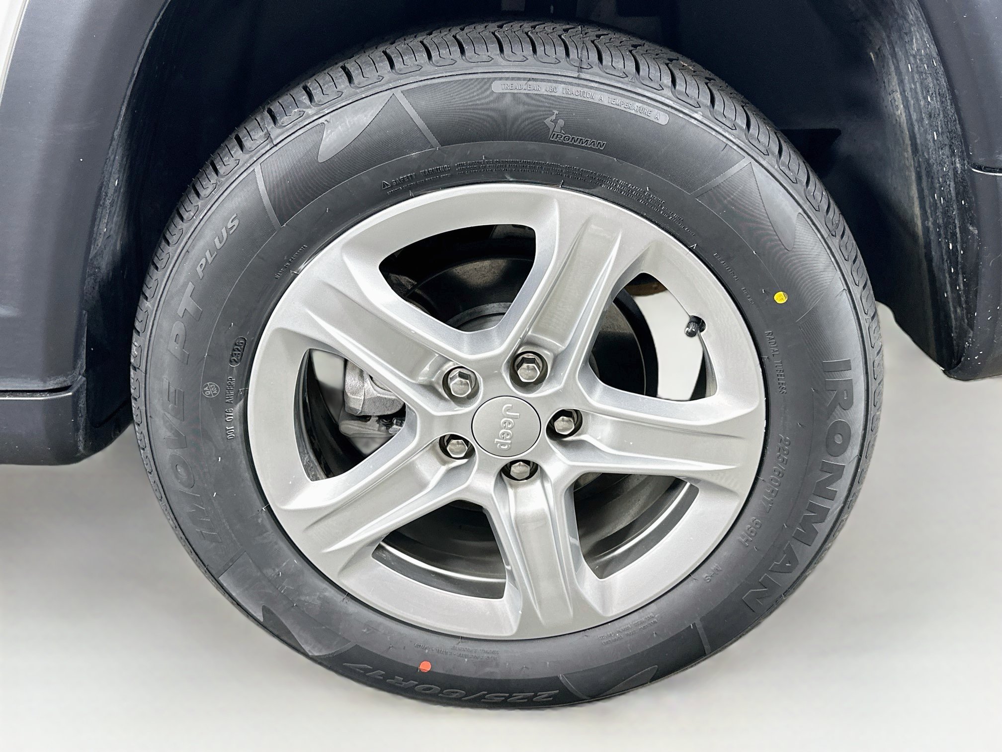Used 2023 Jeep Compass Sport AWD/4WD image 11