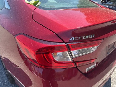 Used 2022 Honda Accord EX-L image 9