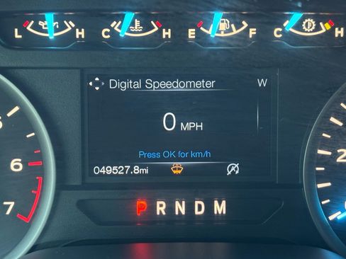 Used 2019 Ford F150 XLT w/ Equipment Group 302A Luxury AWD/4WD image 13