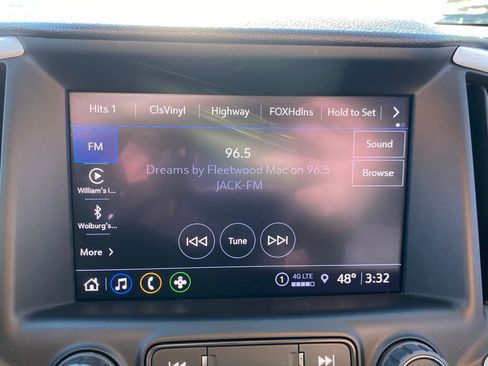 Used 2023 GMC Terrain SLT image 24