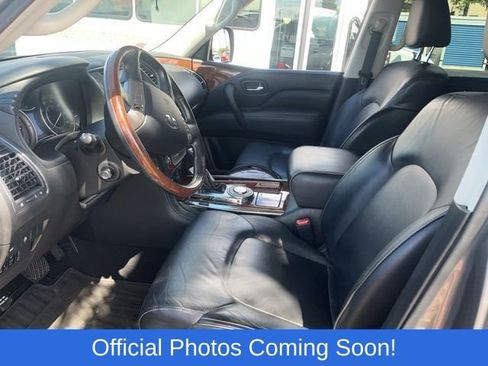 Used 2019 INFINITI QX80 Luxe w/ All-Season Package image 3