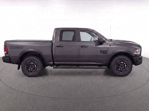 Used 2022 RAM 1500 Warlock w/ Warlock Decor Package AWD/4WD image 8